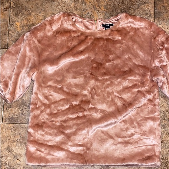 Powder pink fur like sweater short sleeve sizeM - Picture 4 of 6